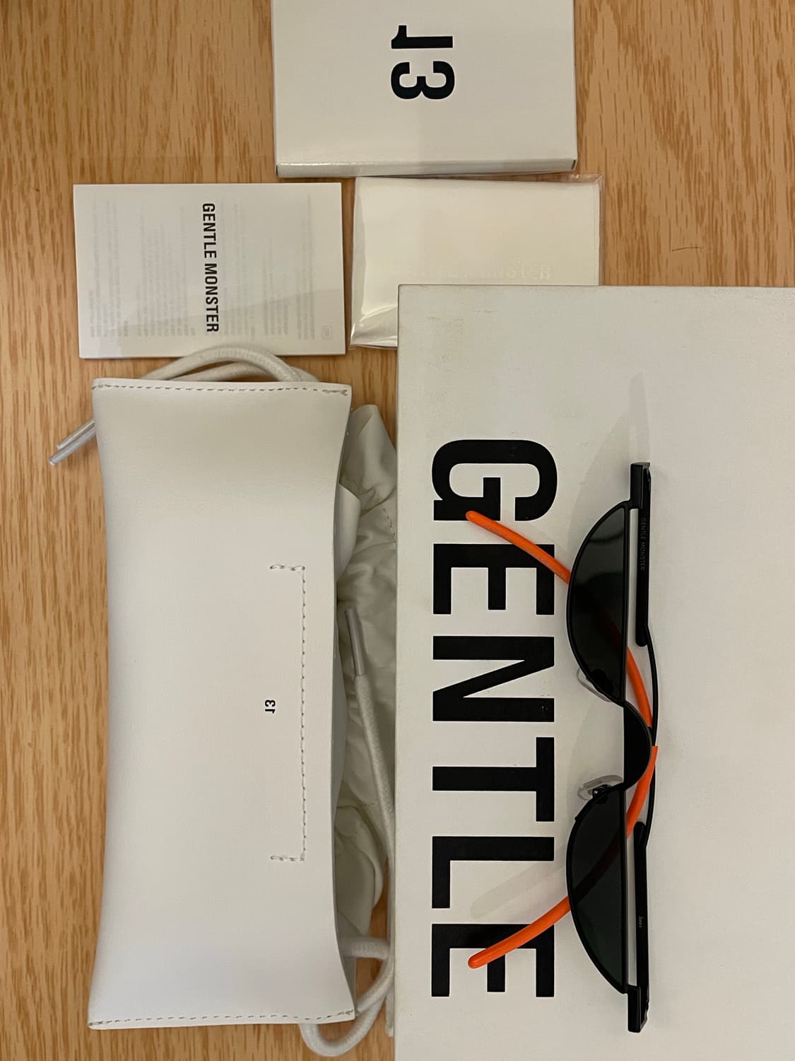 젠틀몬스터 13 bees 상품이미지2