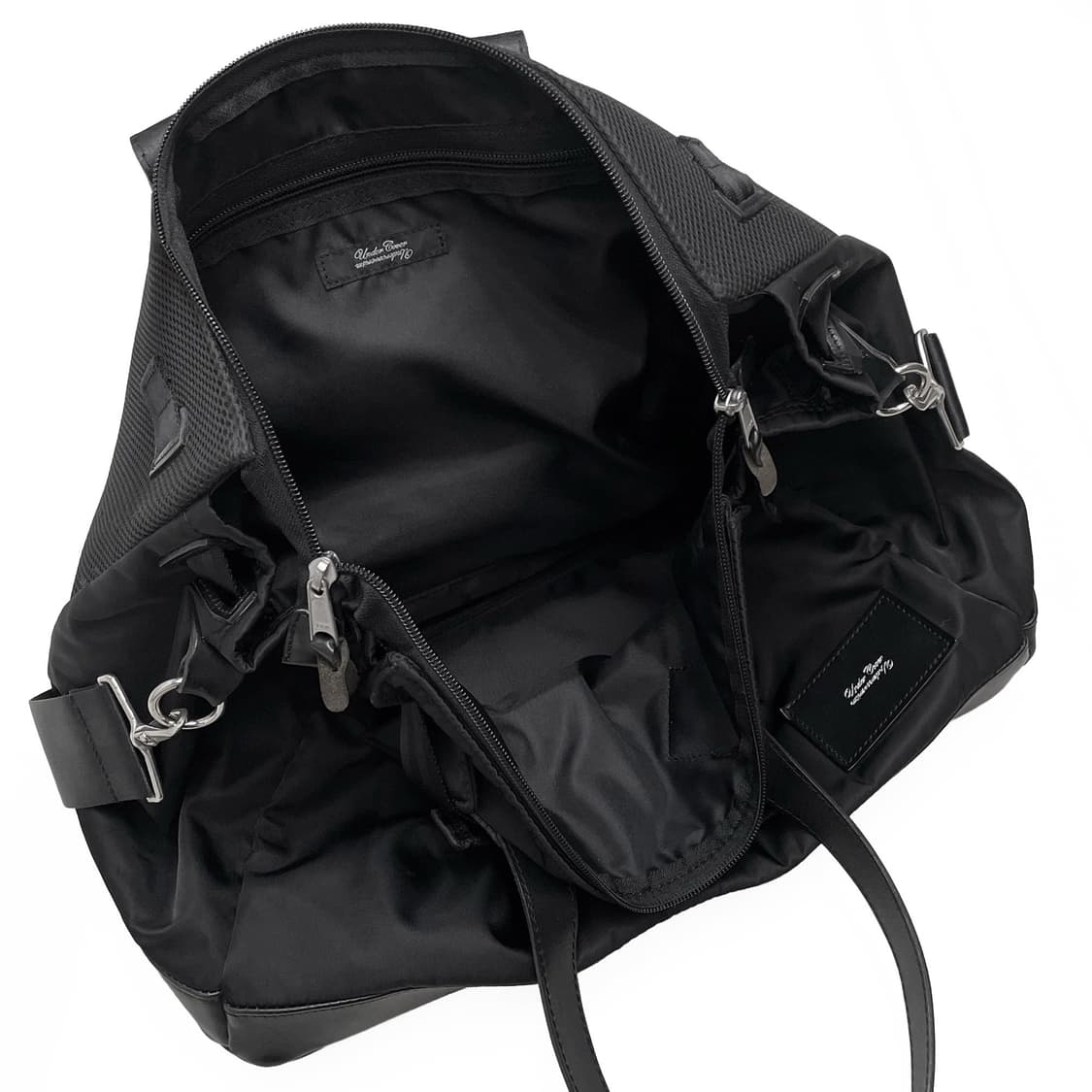 언더커버 (Undercover) 상품이미지4