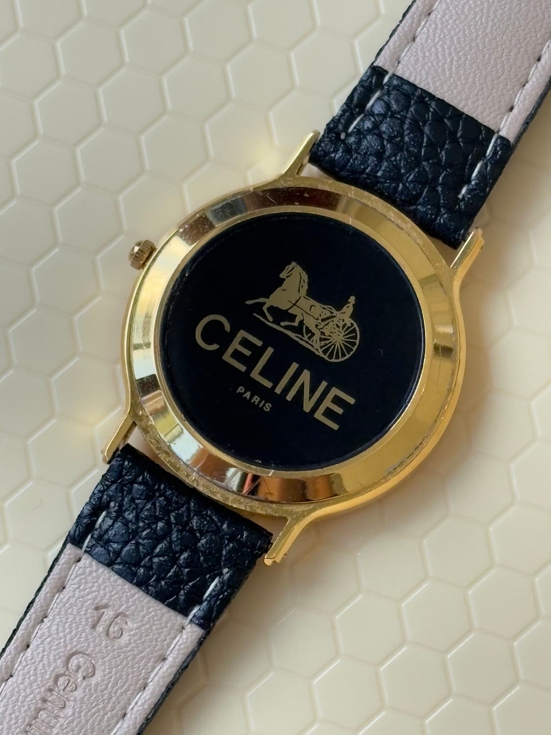 ✨ CELINE PARIS 빈티지 마차 로고 여성 시계 (단품) ✨ 상품이미지4