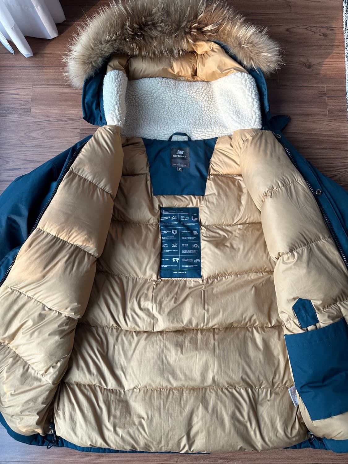 뉴발란스 카메라맨 덕다운 패딩 105 상품이미지10