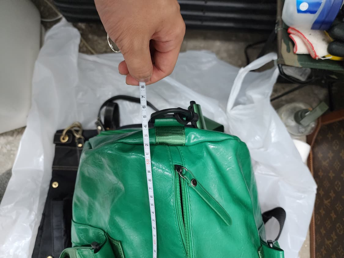 (새상품) 마젤브라운 레더질감 그린 더플백 상품이미지9