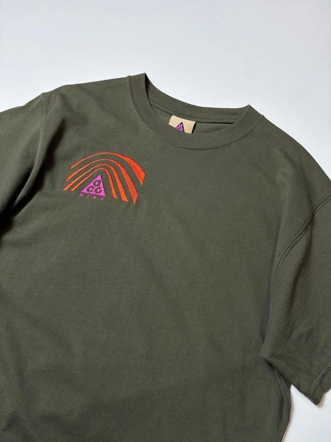 나이키 ACG 19FW 스플래터드 반팔 티셔츠 PN9019 상품이미지4