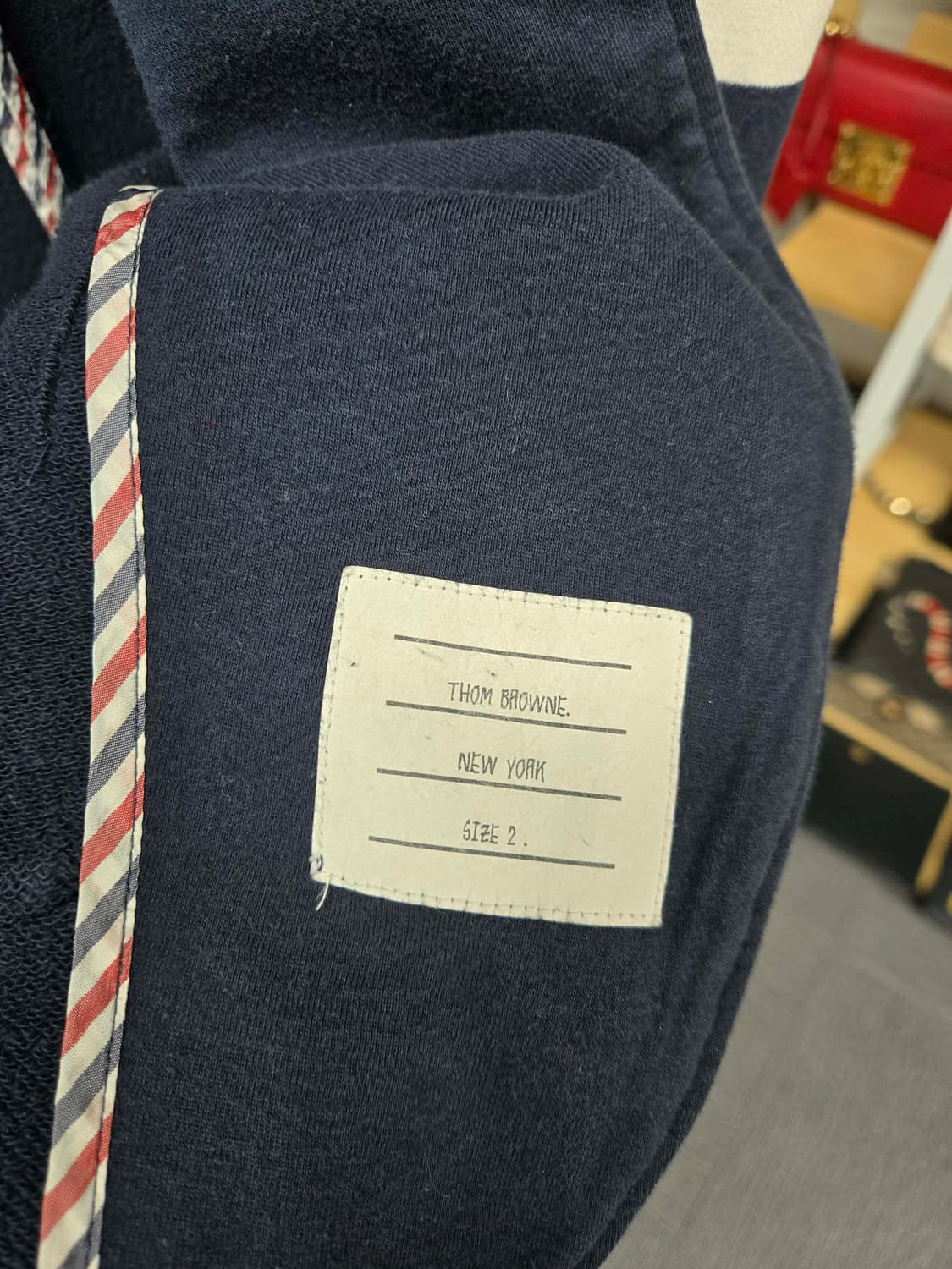 [40%할인] 톰브라운 사선완장 자켓 상품이미지4