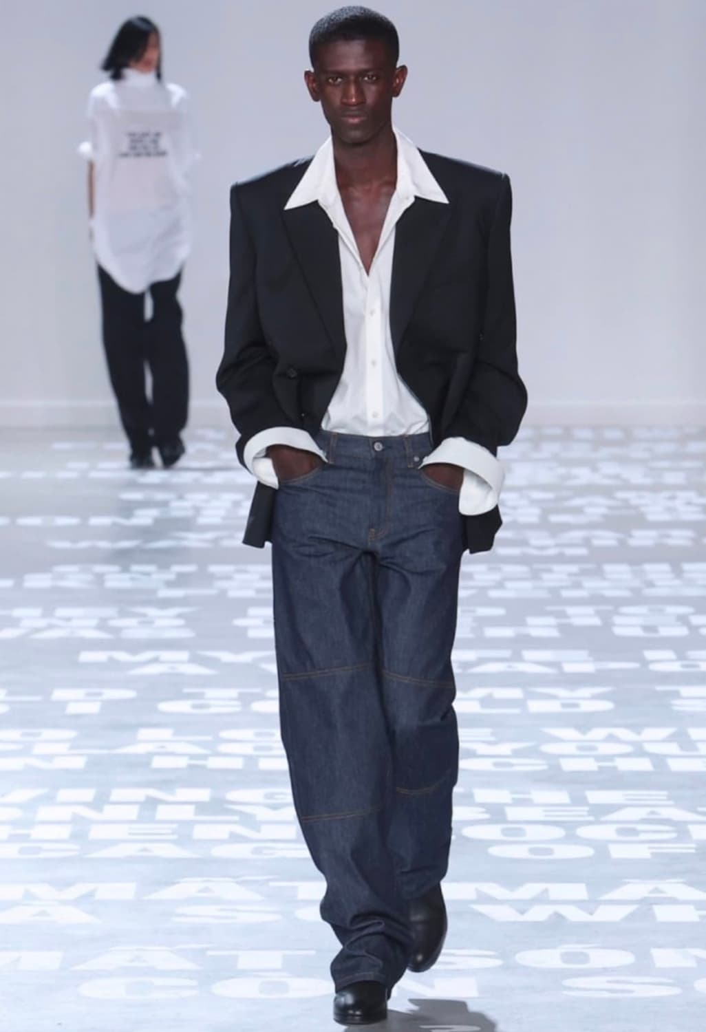 헬무트랭 인디고 더블니 카펜터진 30 상품이미지2