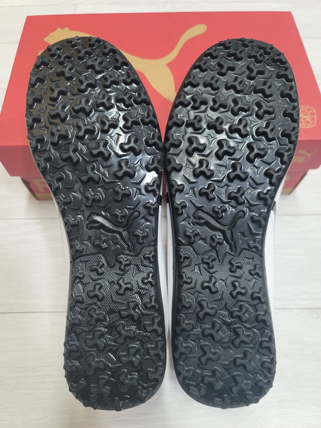 (230)푸마 풋살화 비토리아 TT Jr.[대전 직거래도 가능] 상품이미지8