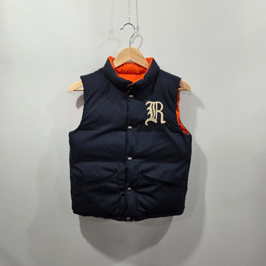 폴로랄프로렌 키즈 리버시블 다운 조끼패딩 M(10/12) 상품이미지4