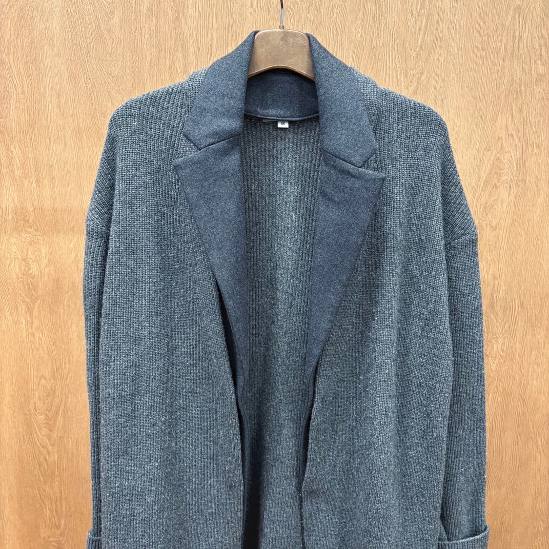 솔리드옴므 니트 가디건 코트 카라 레이어드 탈부착 디테일 루즈핏 그레이 상품이미지4