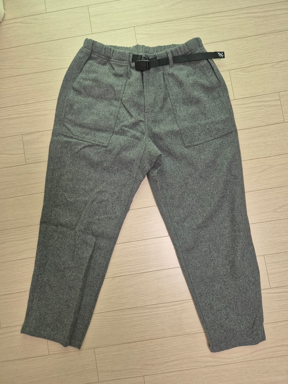 그라미치 루즈테이퍼드 울블렌드 그레이 상품이미지1