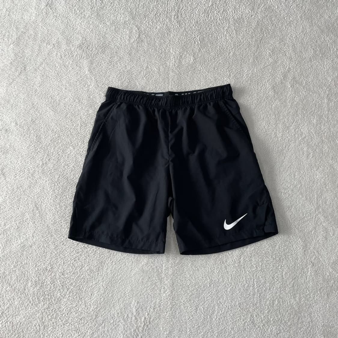 XL 나이키 드라이핏 반바지 상품이미지1