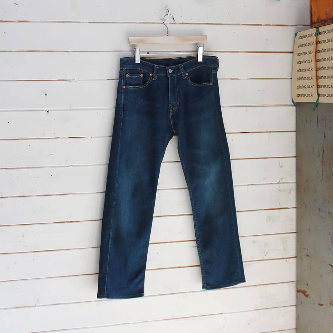 (착용컷) 리바이스 505 (남성용 31) 상품이미지1
