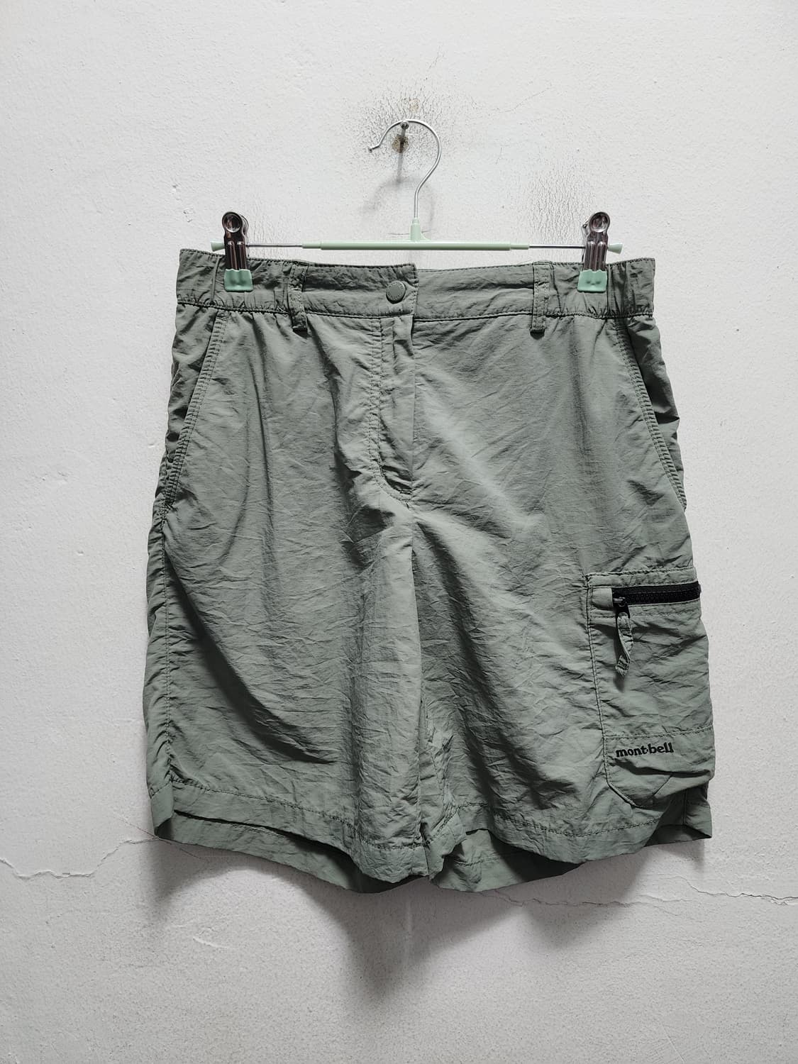 몽벨 카키색 반바지  상품이미지1