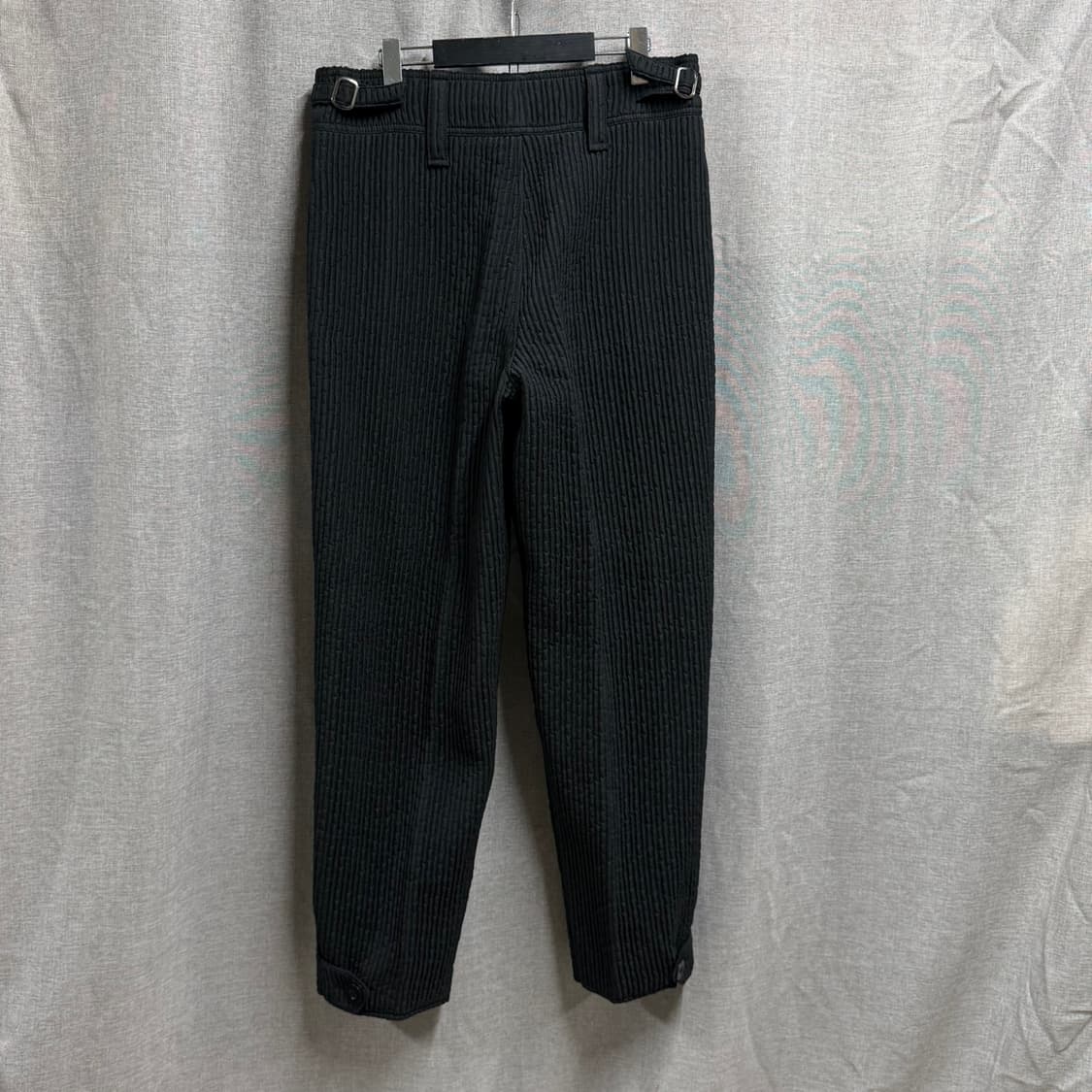 [48/32] 엠포리오 아르마니 퀼팅 플리츠 카고팬츠 바지 상품이미지4