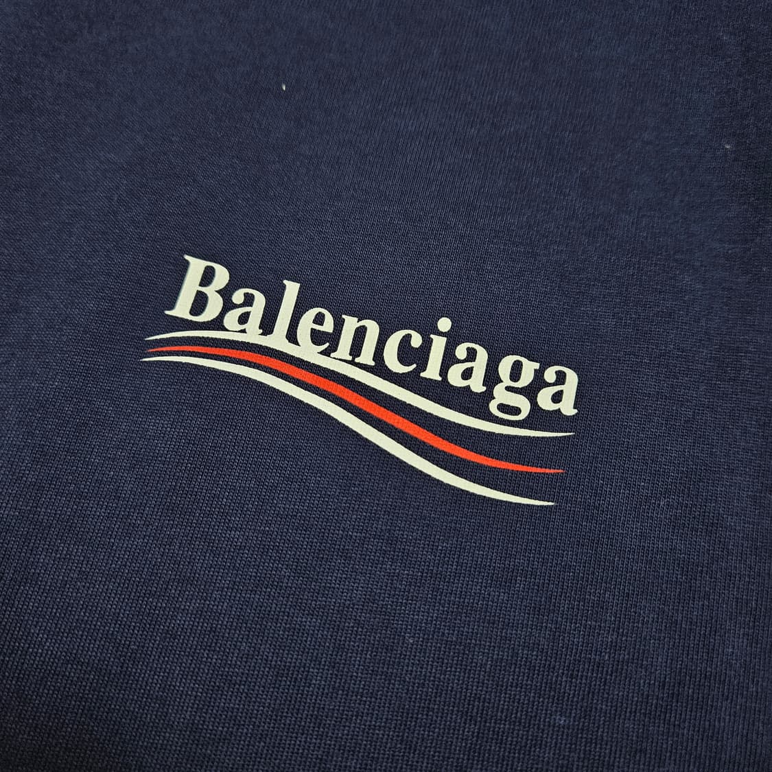 발렌시아가 웨이브 로고 반팔티 상품이미지3