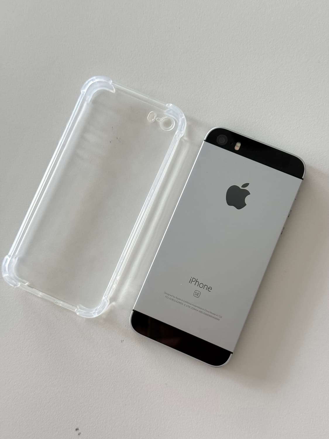 아이폰 SE 스그 128GB 배터리 100 해외무음판 상품이미지2