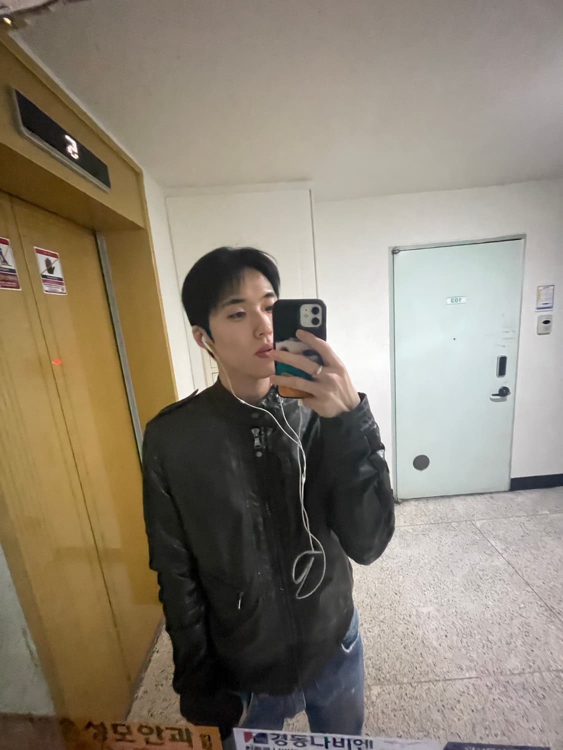 자라 페이크 레더 바이크 자켓 상품이미지2