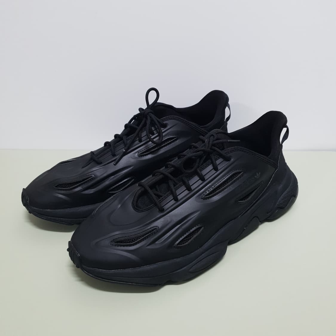 280) 아디다스 오즈위고 셀록스 코어 블랙 스니커즈 운동화 희귀 상품이미지2