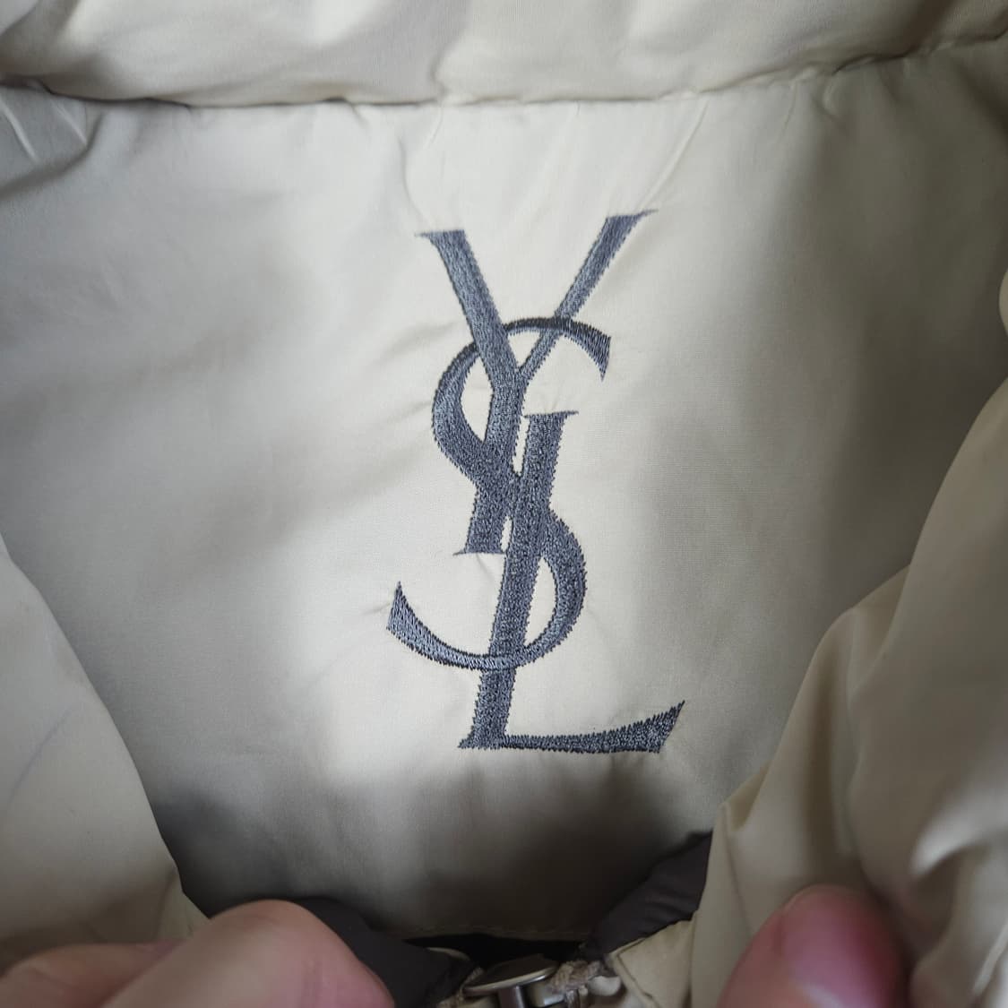 YSL 입생로랑 패딩 조끼 상품이미지4