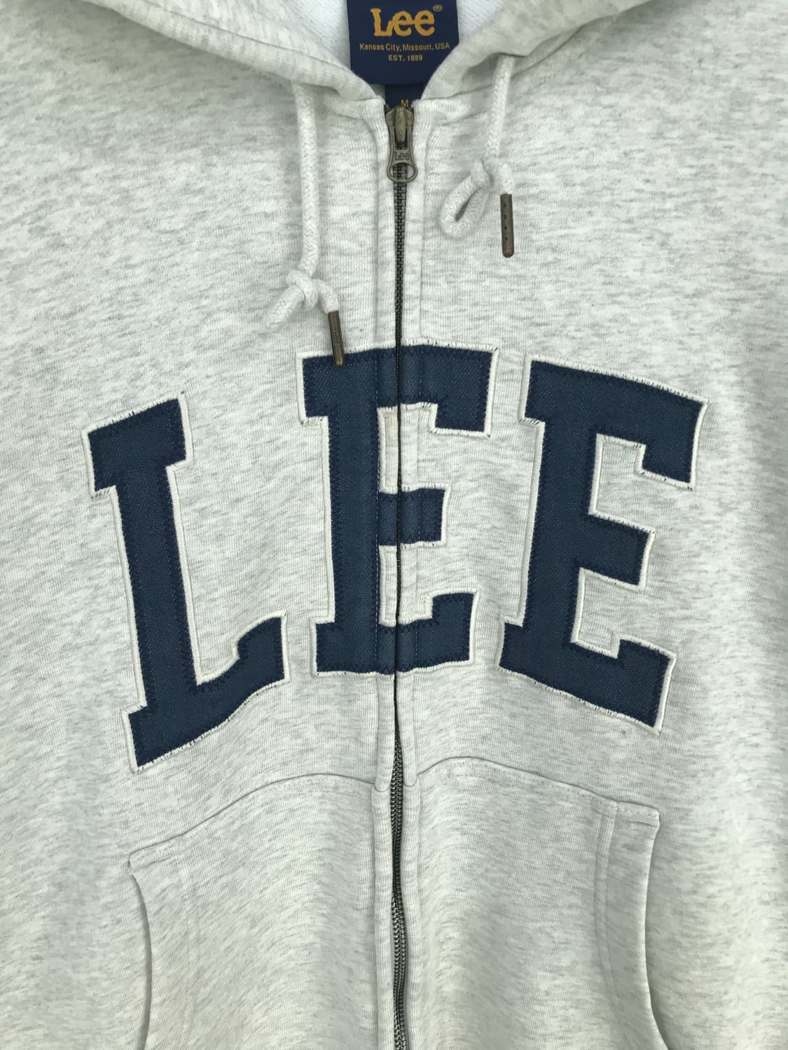 Lee 리 자수로고 그레이 후드집업 상품이미지4