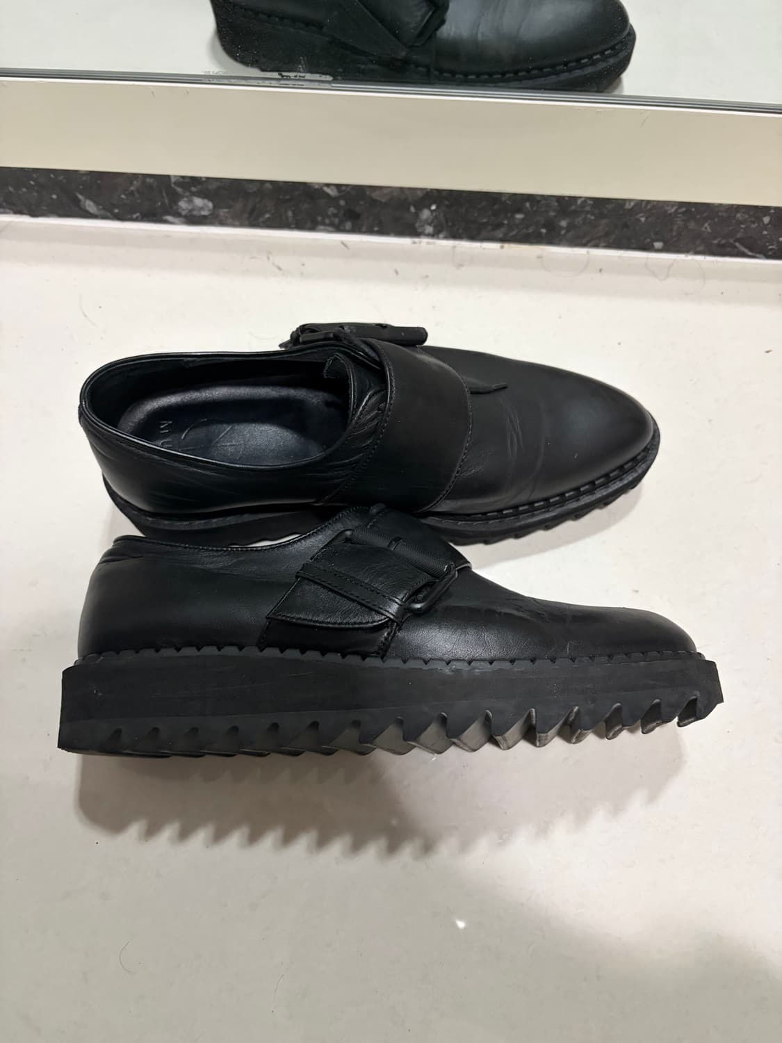 MUTIC수제구두 (굽높이5cm가량 됩니다.) 사이즈 250~255 상품이미지1