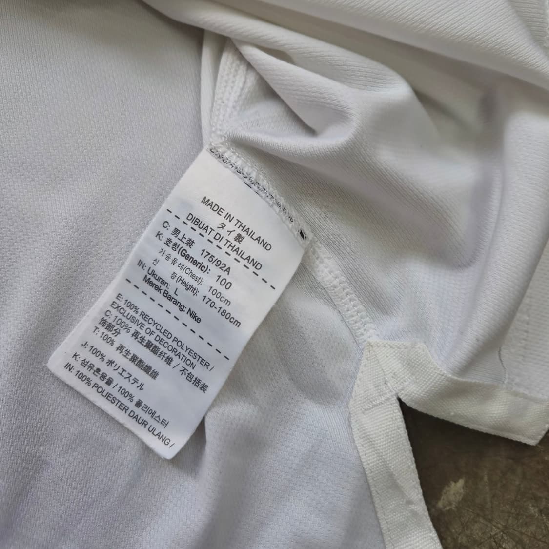 L) 나이키 카모패턴 드라이핏 반팔 티셔츠 반팔티 상품이미지4