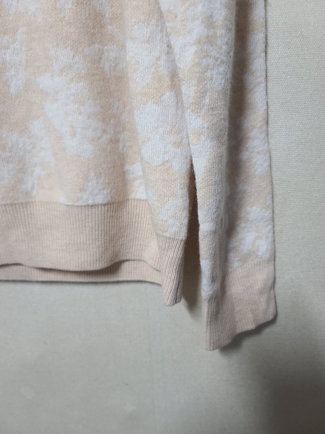 빈폴 레이디스 플라워 자카드 니트 상품이미지3