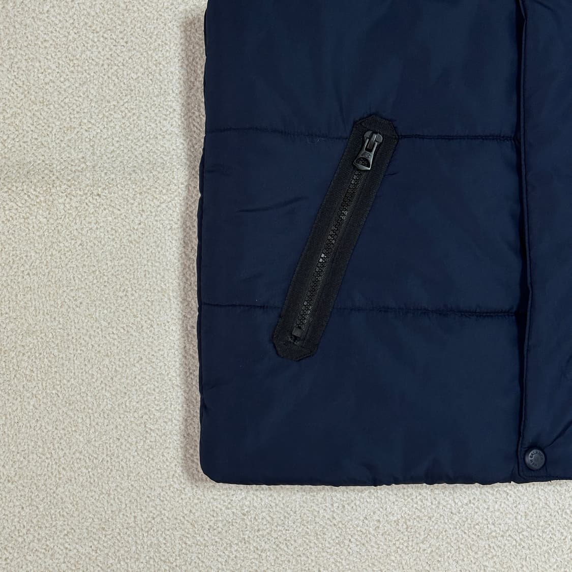 뉴발란스 키즈 디테처블 패딩 조끼 상품이미지3