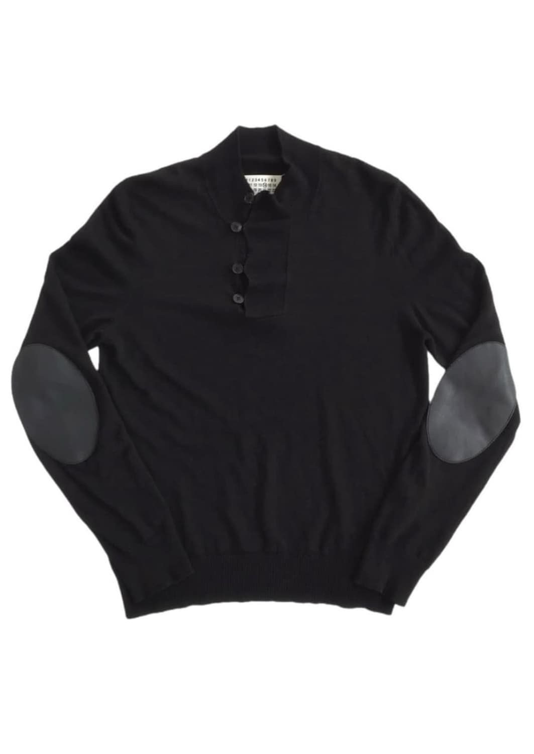 마르지엘라 2017 버튼 카라 니트 상품이미지1