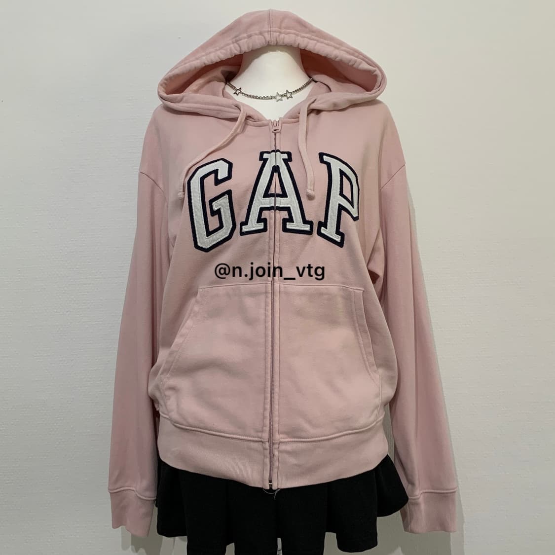 갭 딸기 핑크 후드집업 상품이미지1