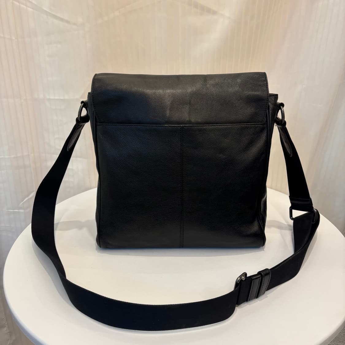 정품 코치 남성 소가죽 크로스백     상품이미지5