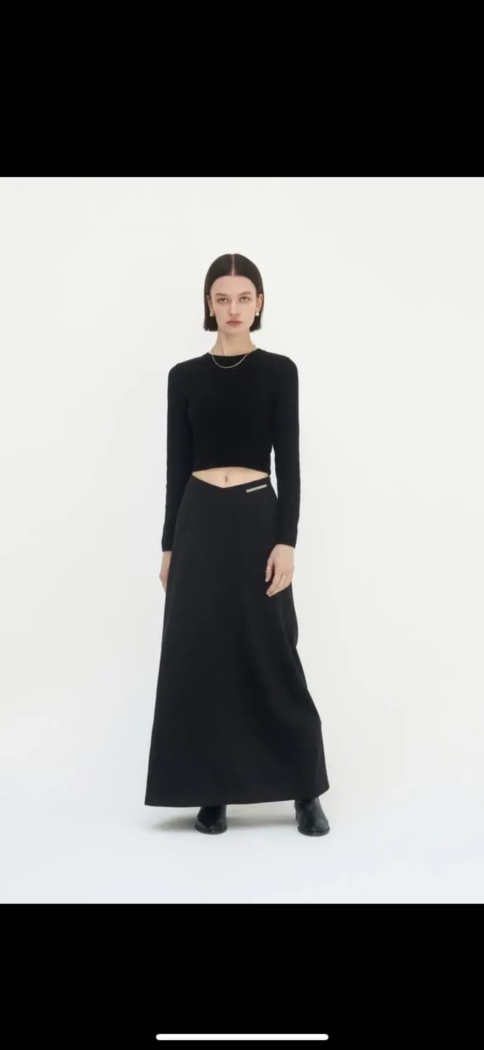 트리밍버드 V Low-Waist Long Skirt 1 [Black] 상품이미지1