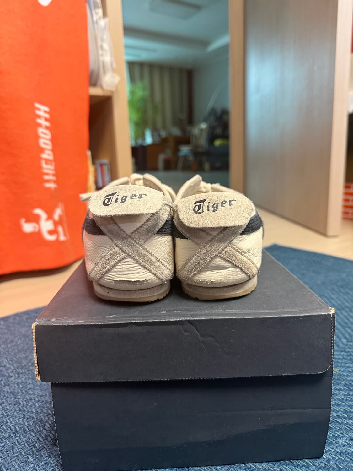 오니츠카타이거 멕시코66 빈티지 화이트 블랙 270 상품이미지3