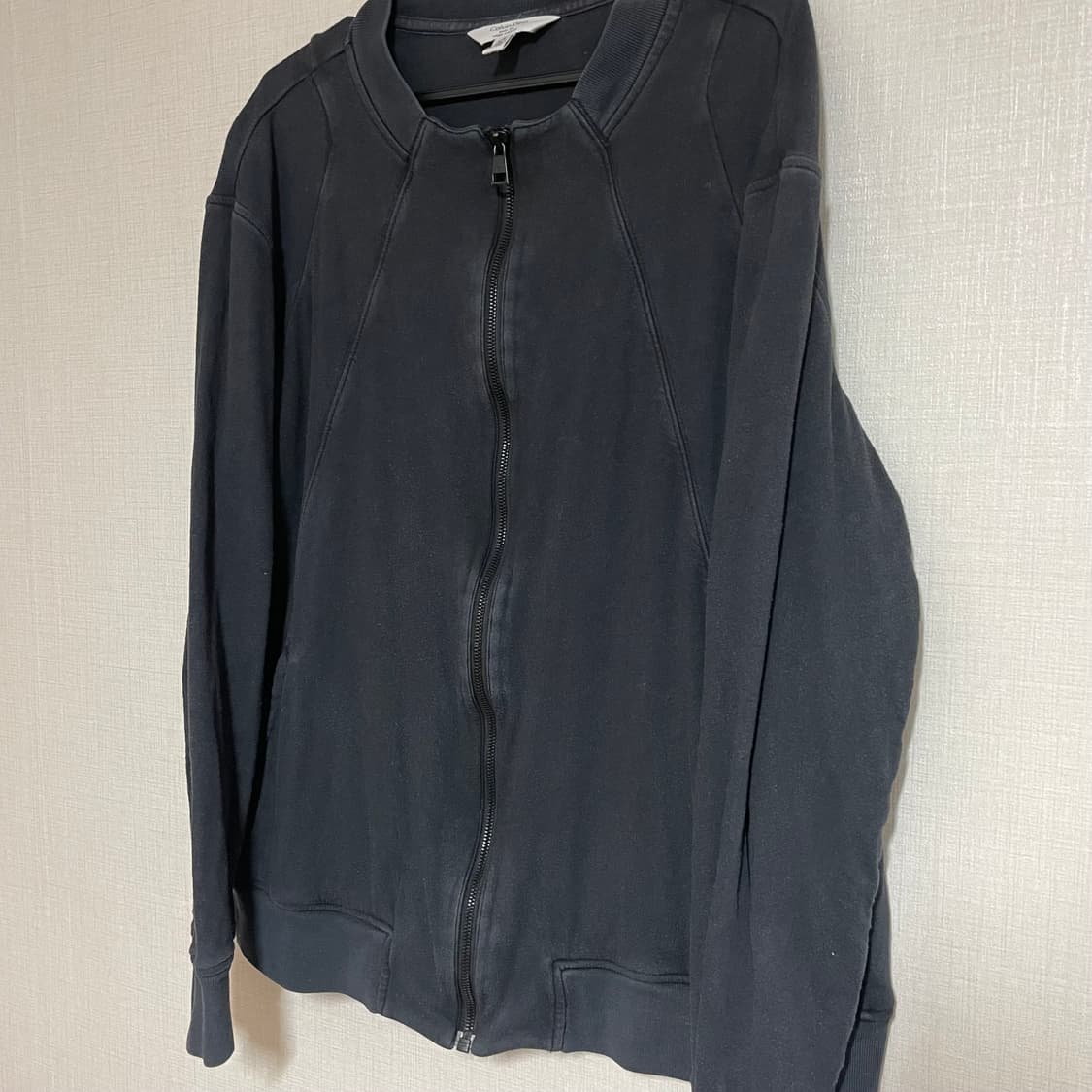 CALVIN KLEIN BLACK ZIP UP 상품이미지5