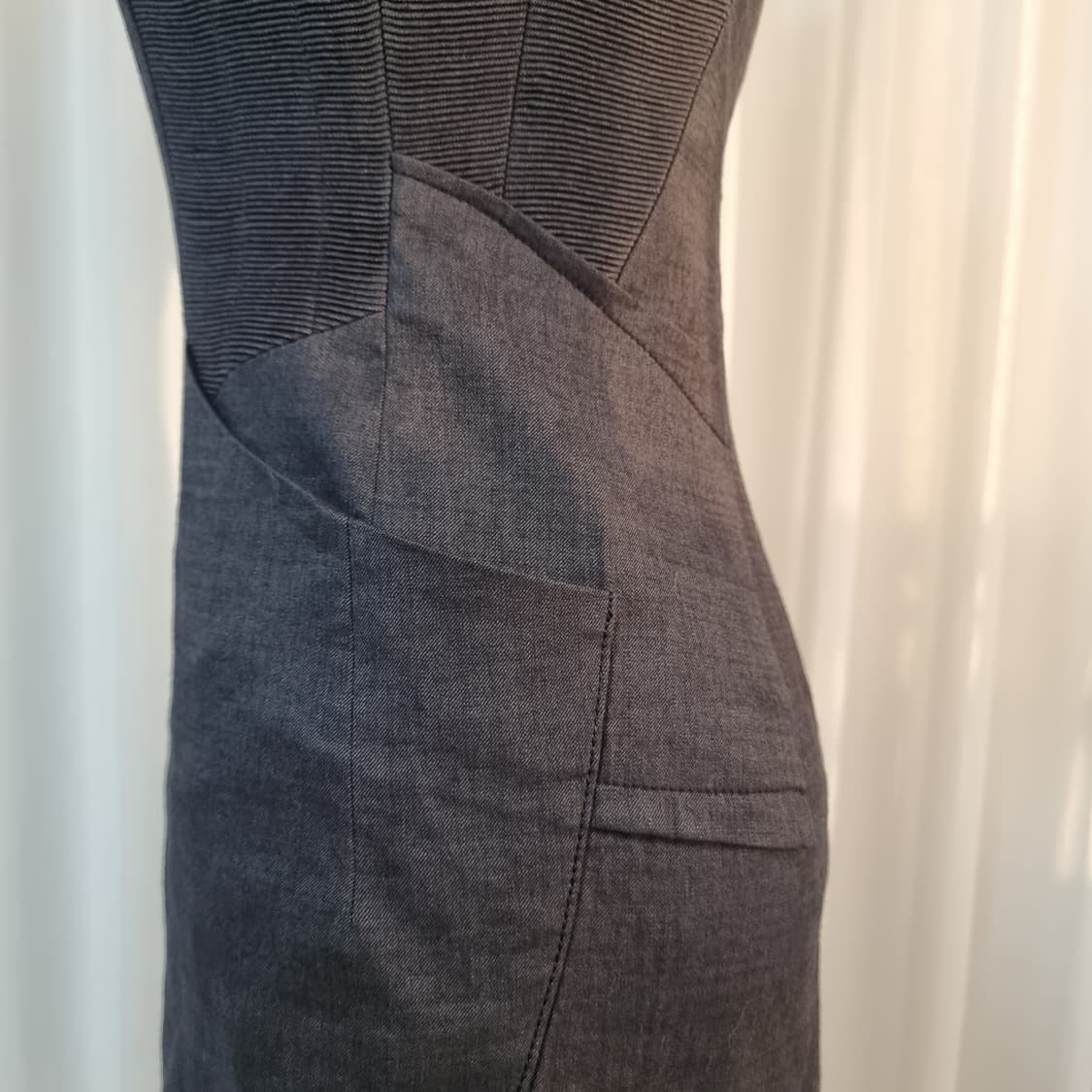 미샤 프레스티지 골드라벨 울실크혼방 로로피아나 원피스 (55) 상태최상 상품이미지8