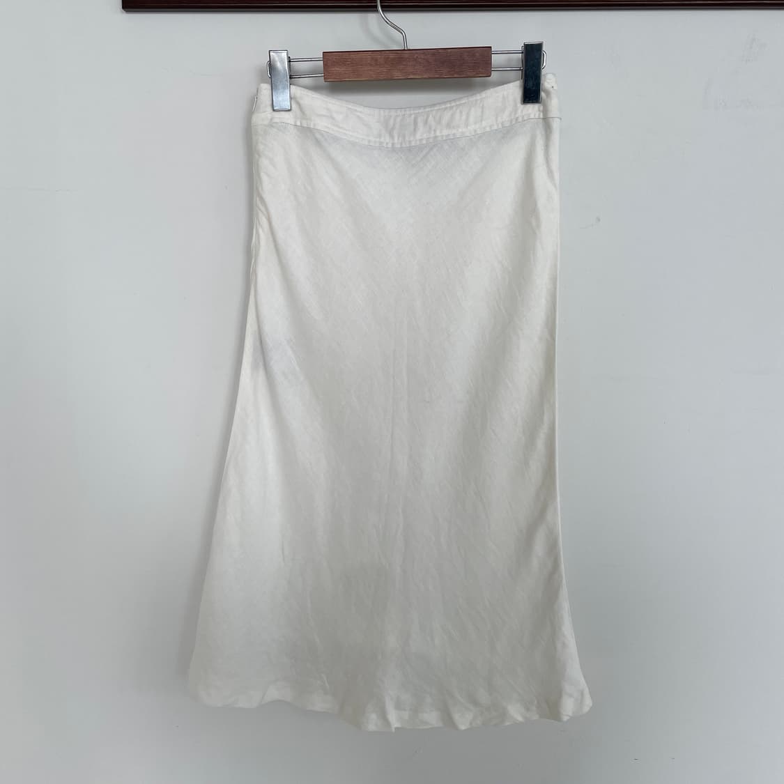 버버리 수입택 화이트 린넨 스커트 상품이미지5