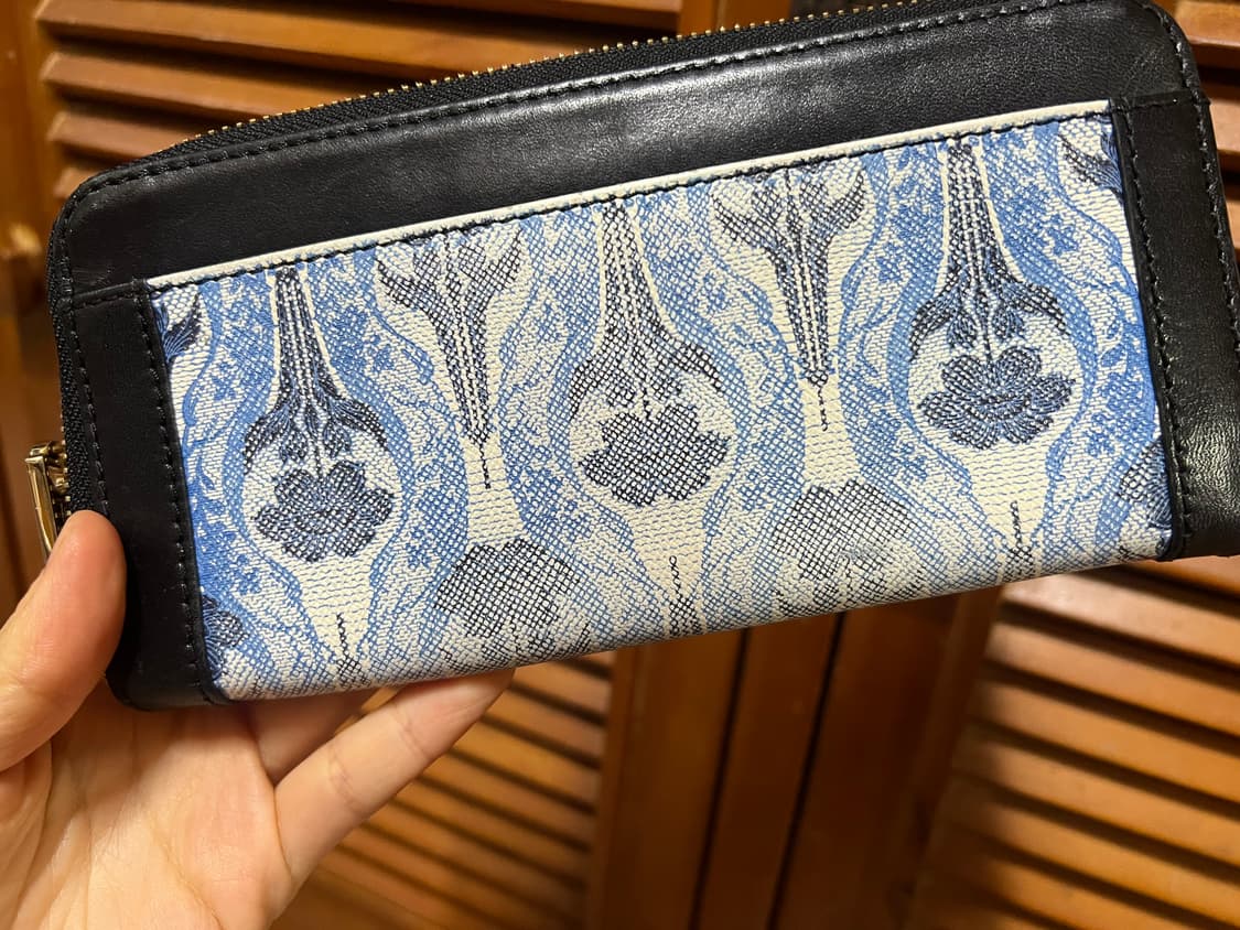  안나수이(Anna Sui) 빈티지 스터드 장지갑 상품이미지3