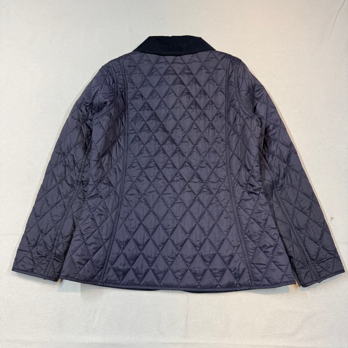 M) Barbour 바버 여성 클래식 퀼팅 자켓 네이비 상품이미지6