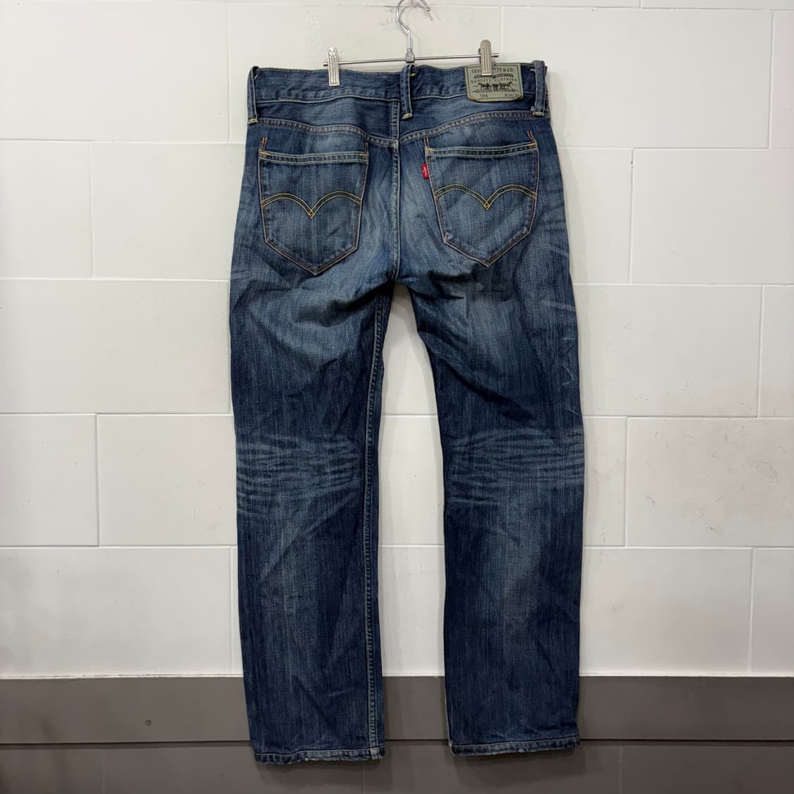리바이스 504 워싱 데님 팬츠 상품이미지5