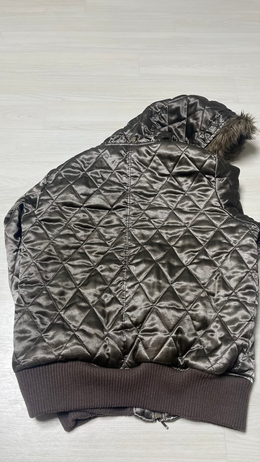 갸루깔 퀼팅 패딩 상품이미지2