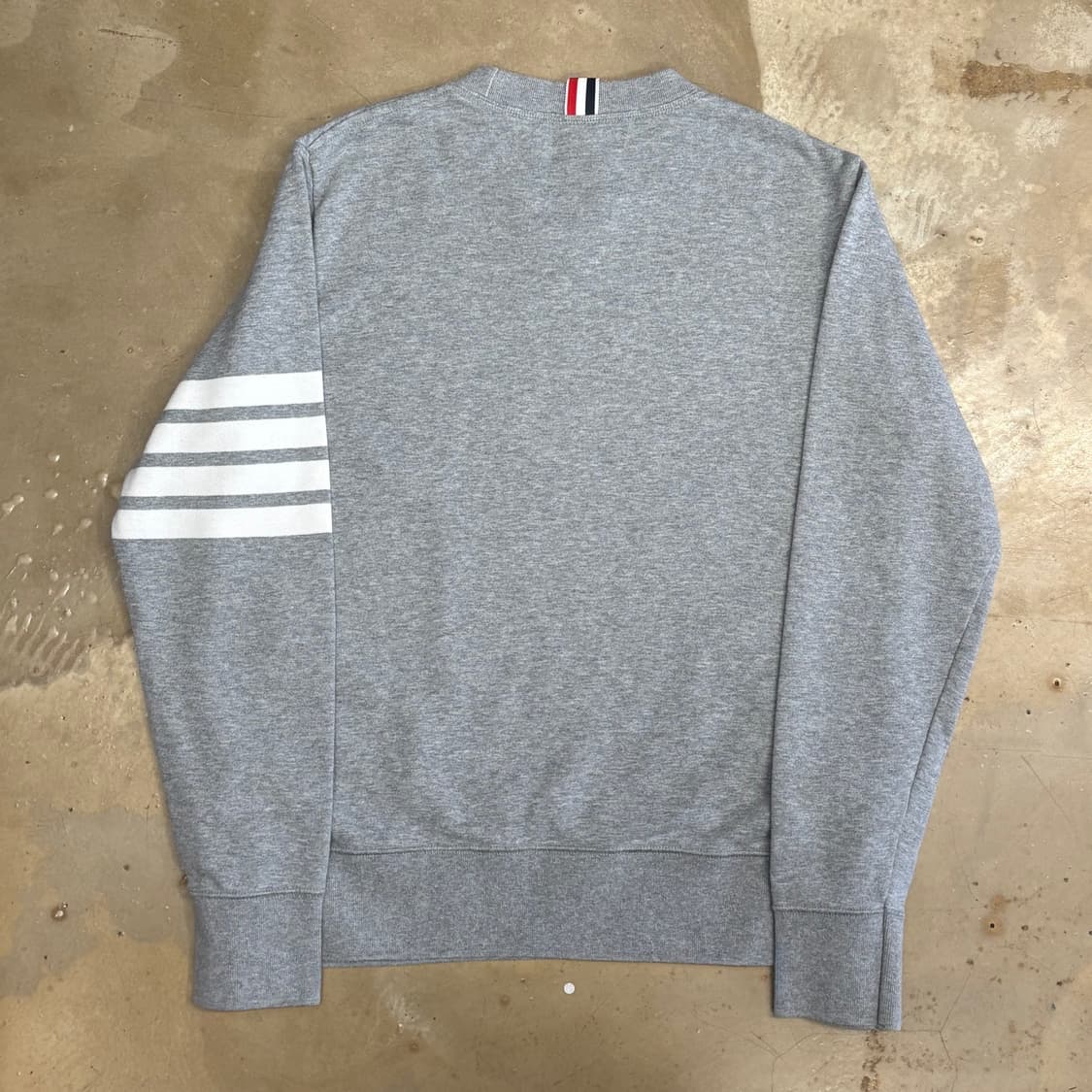 2 톰브라운 그레이 코튼 맨투맨 상품이미지3