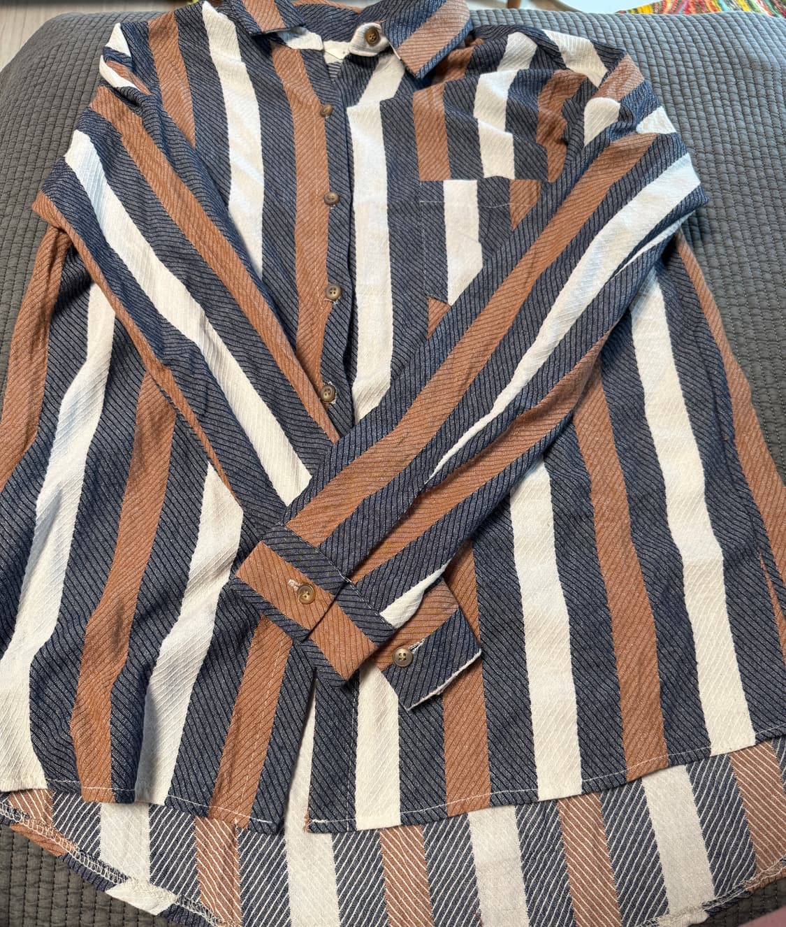 피그먼트 줄무늬셔츠 FREE 상품이미지2