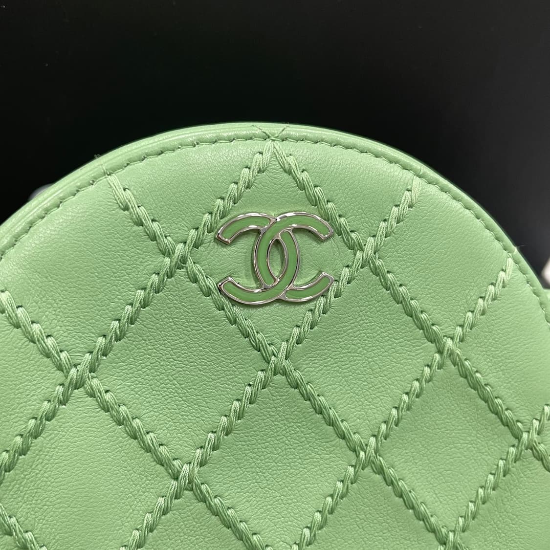 샤넬 탬버린 캐비어 미니 체인 크로스백 상품이미지2