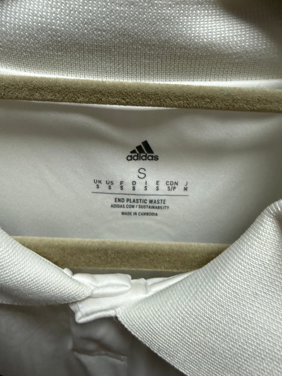 22-23 레알 마드리드 모드리치 유니폼 상품이미지3