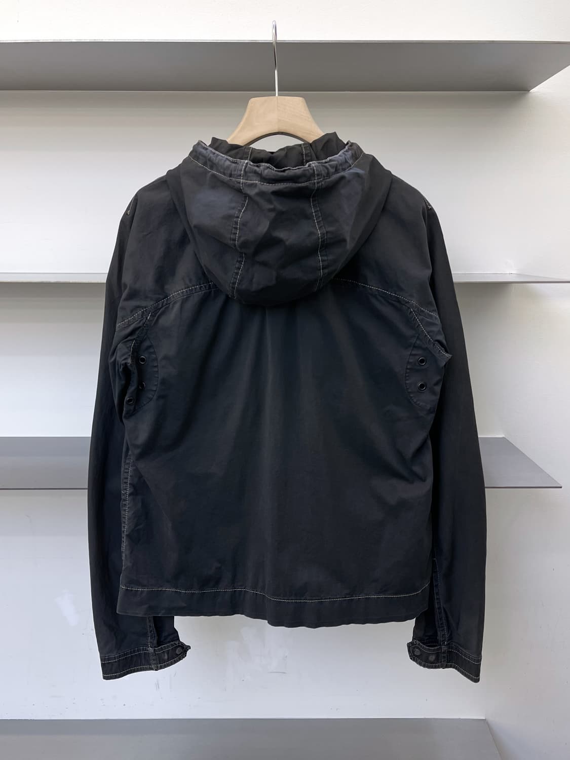 프라다 2000s 콘트라스트 스티칭 후드 자켓 상품이미지4