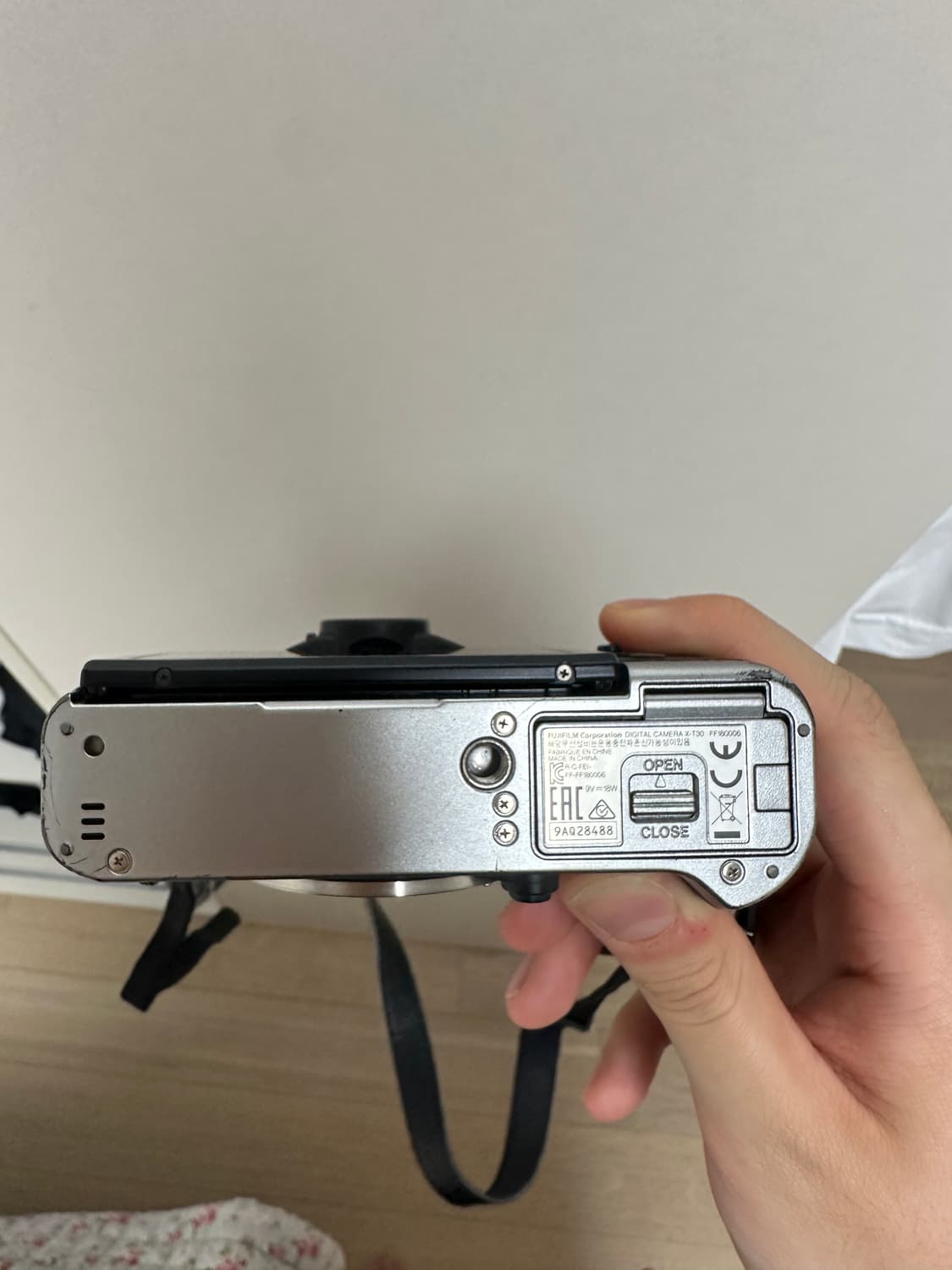 후지 x-t30 실버 바디 + 18-55mm 렌즈 판매합니다 상품이미지5
