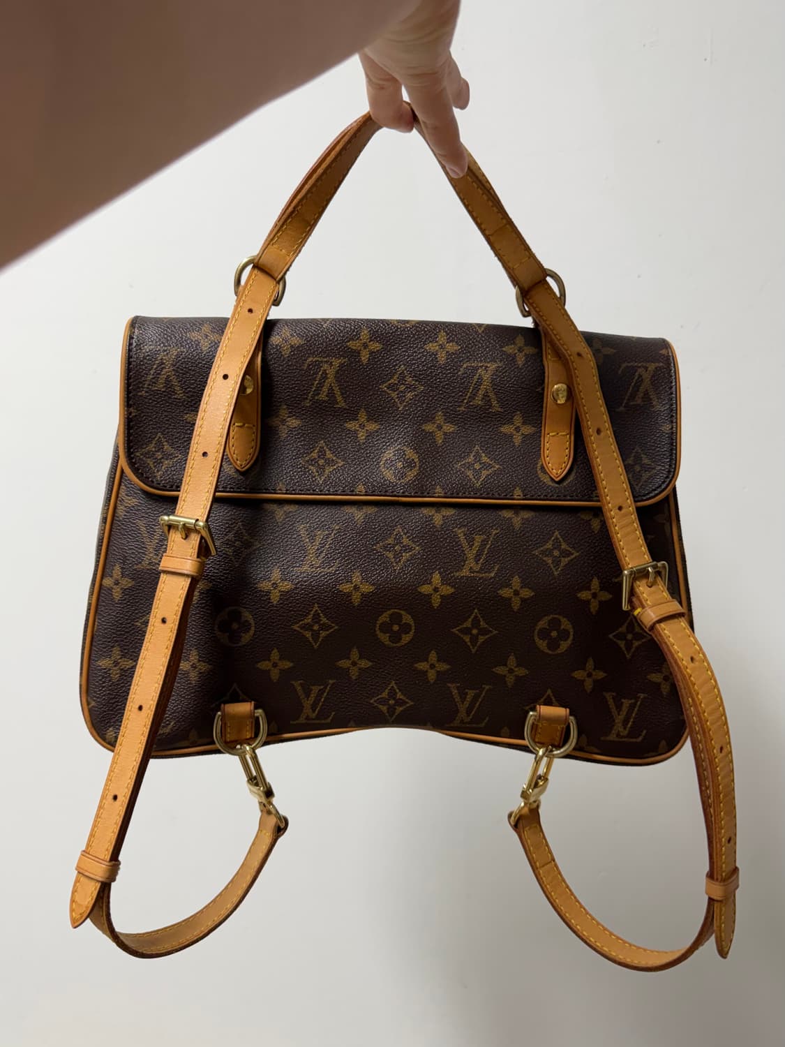 [정품] 루이비통 마렐르 미니 백팩 겸 크로스백 상품이미지3