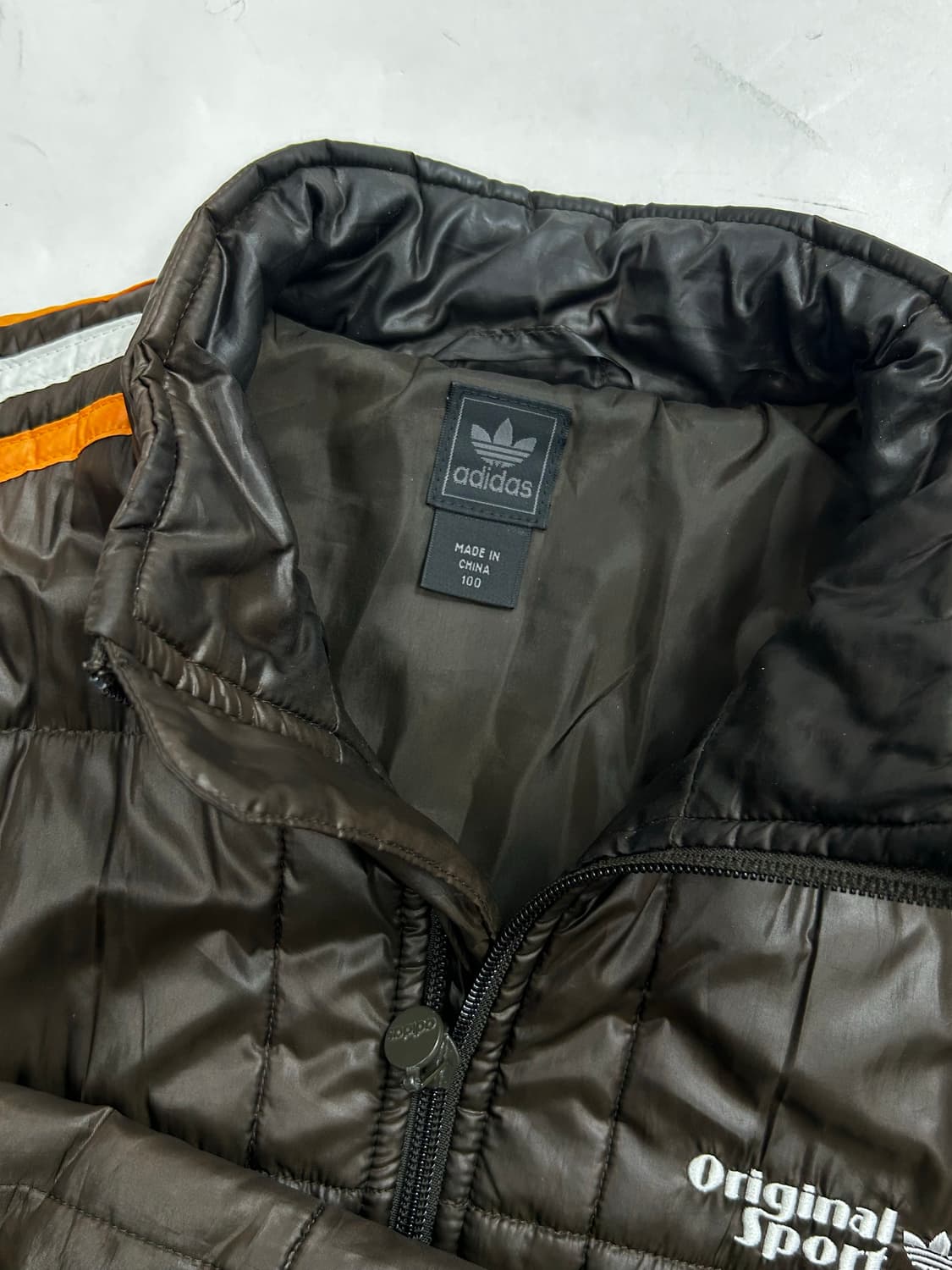 아디다스 00s 브라운 퀄팅 누빔 경량패딩 L 상품이미지5