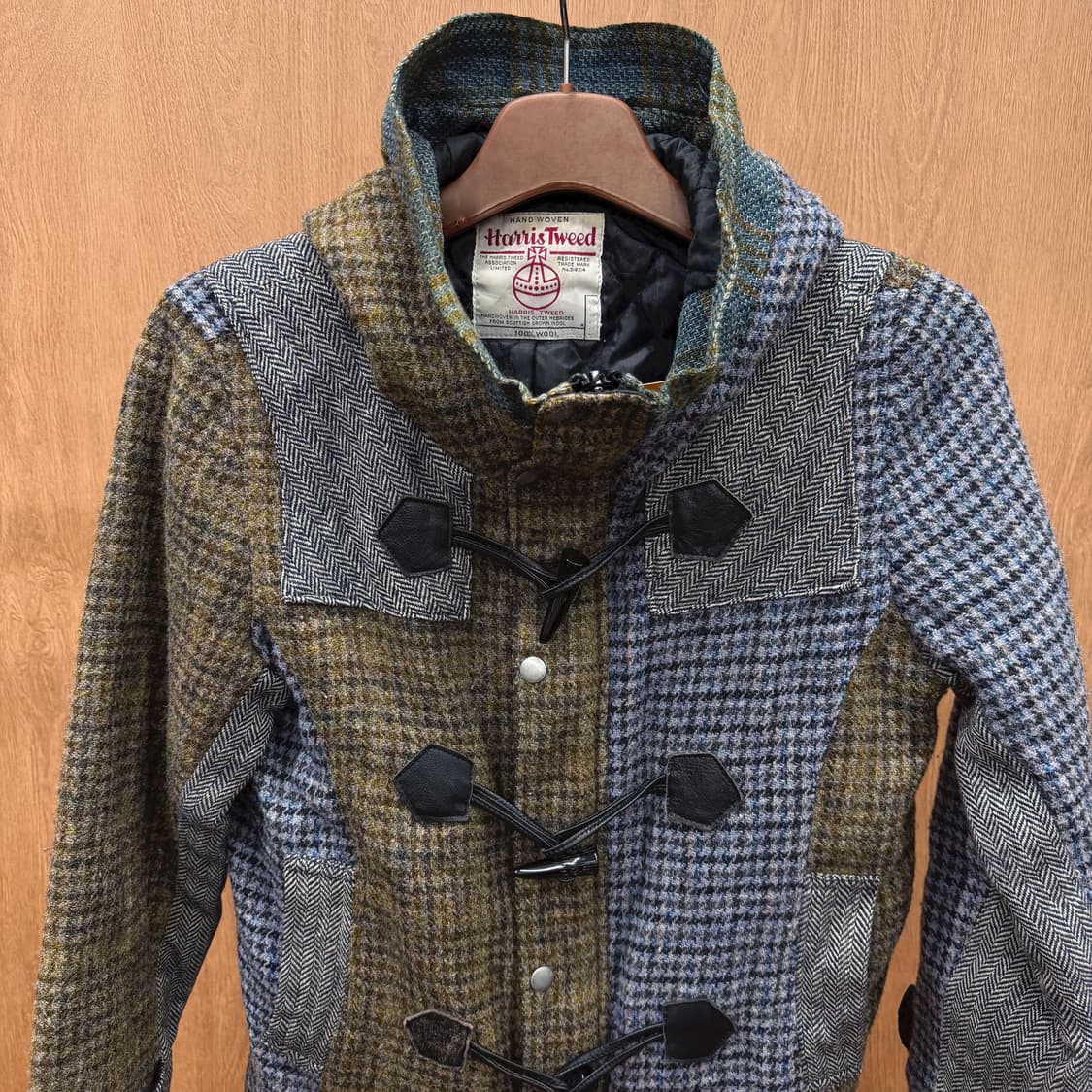 해리스 트위드 울 더플 코트 패치워크 퀄팅 안감 후드 디테일 블루 카키 상품이미지4