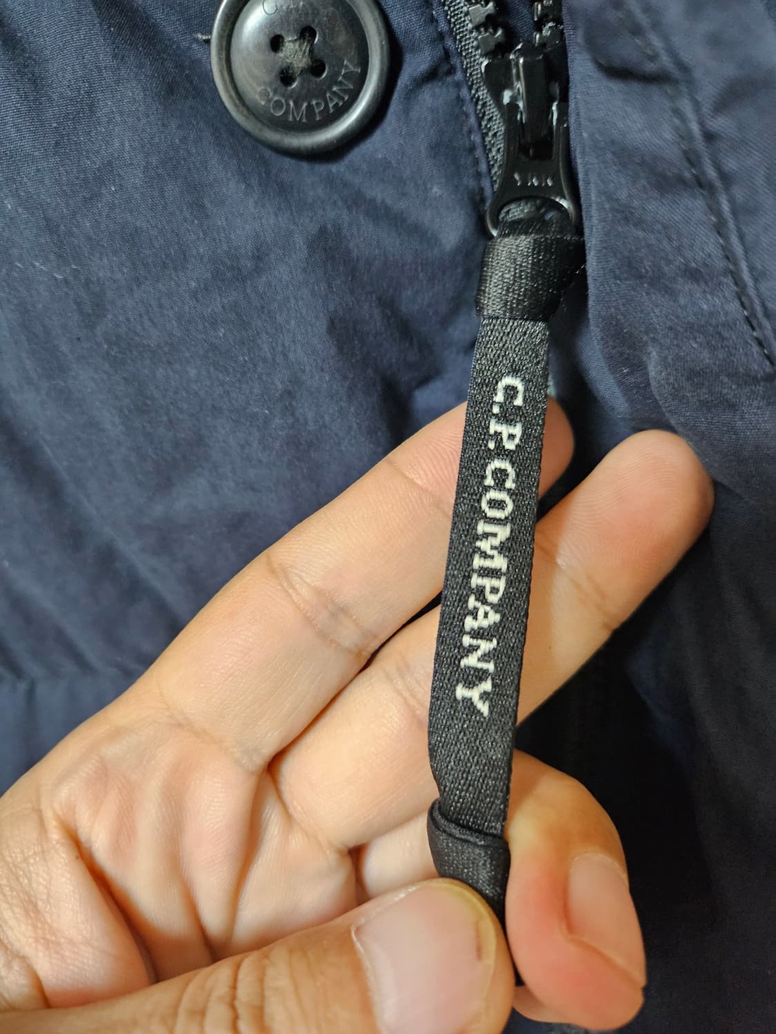 cp컴퍼니 하프 패딩 54사이즈 105-110 상품이미지4