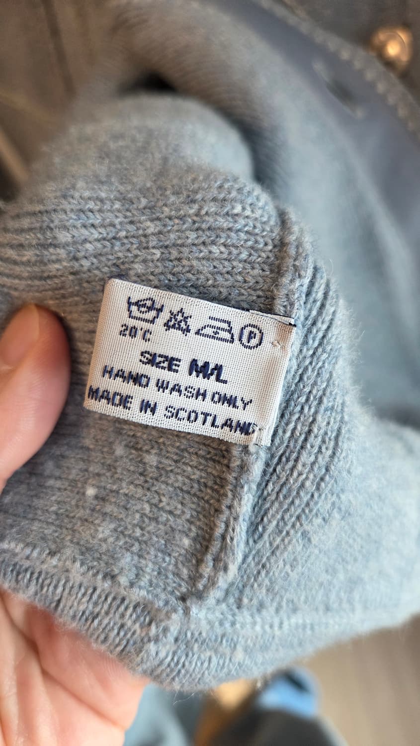 Barrie 캐시미어 가디건 팝니다. 상품이미지3