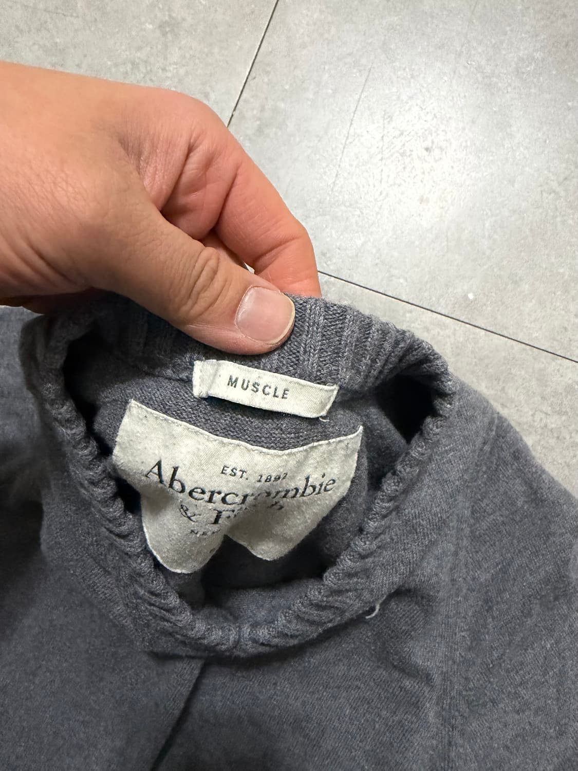 00s 아베크롬비 그레이컬러 미니로고 빈티지 코튼 니트 95size   상품이미지4